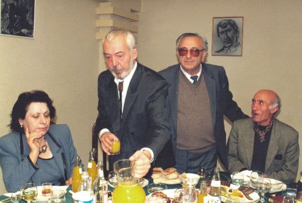 1990