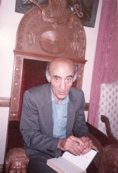1990