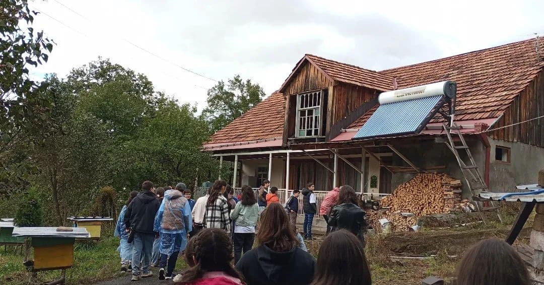 Ուխտագնացություն Ահնիձոր 