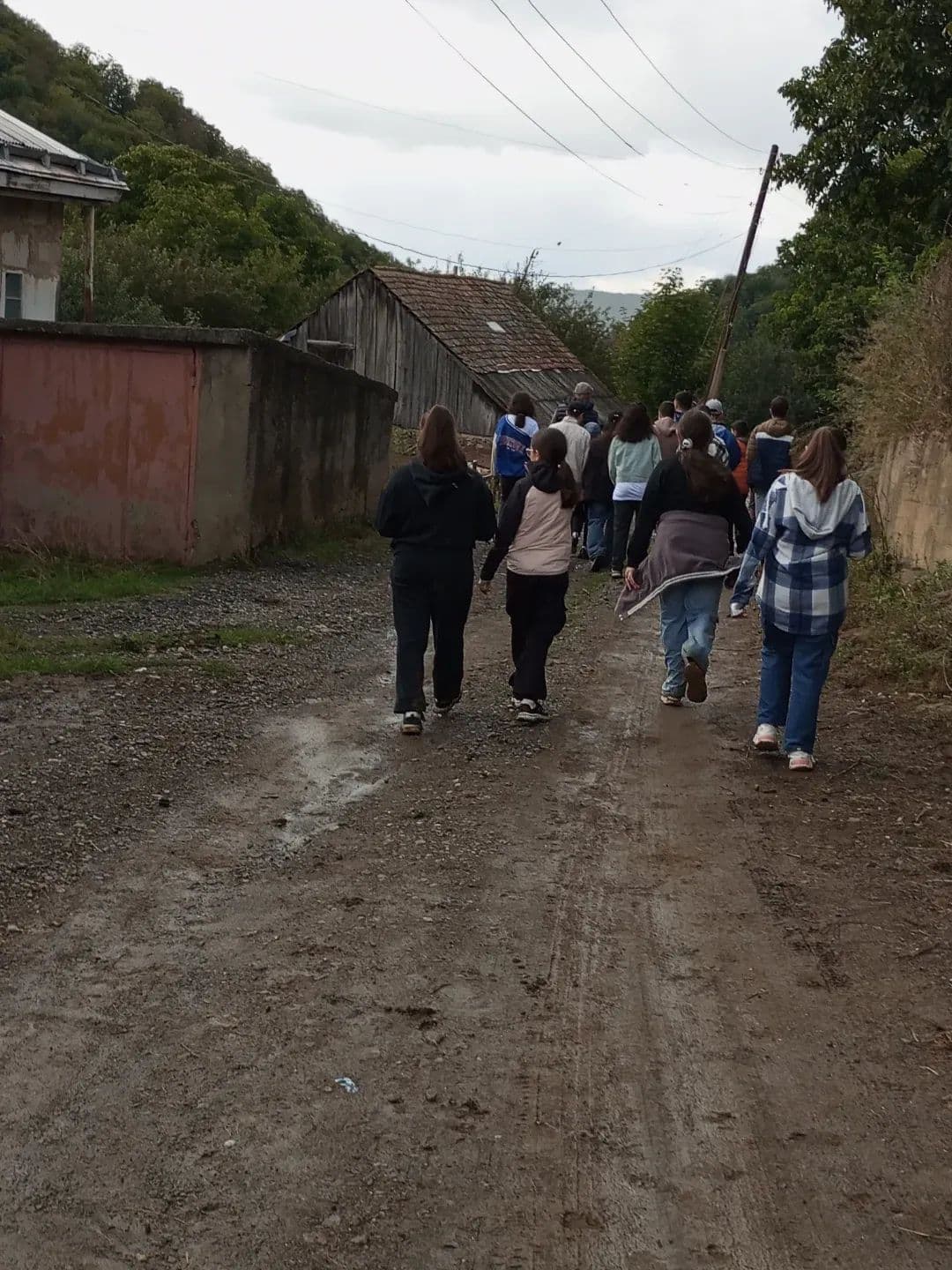Ուխտագնացություն Ահնիձոր 