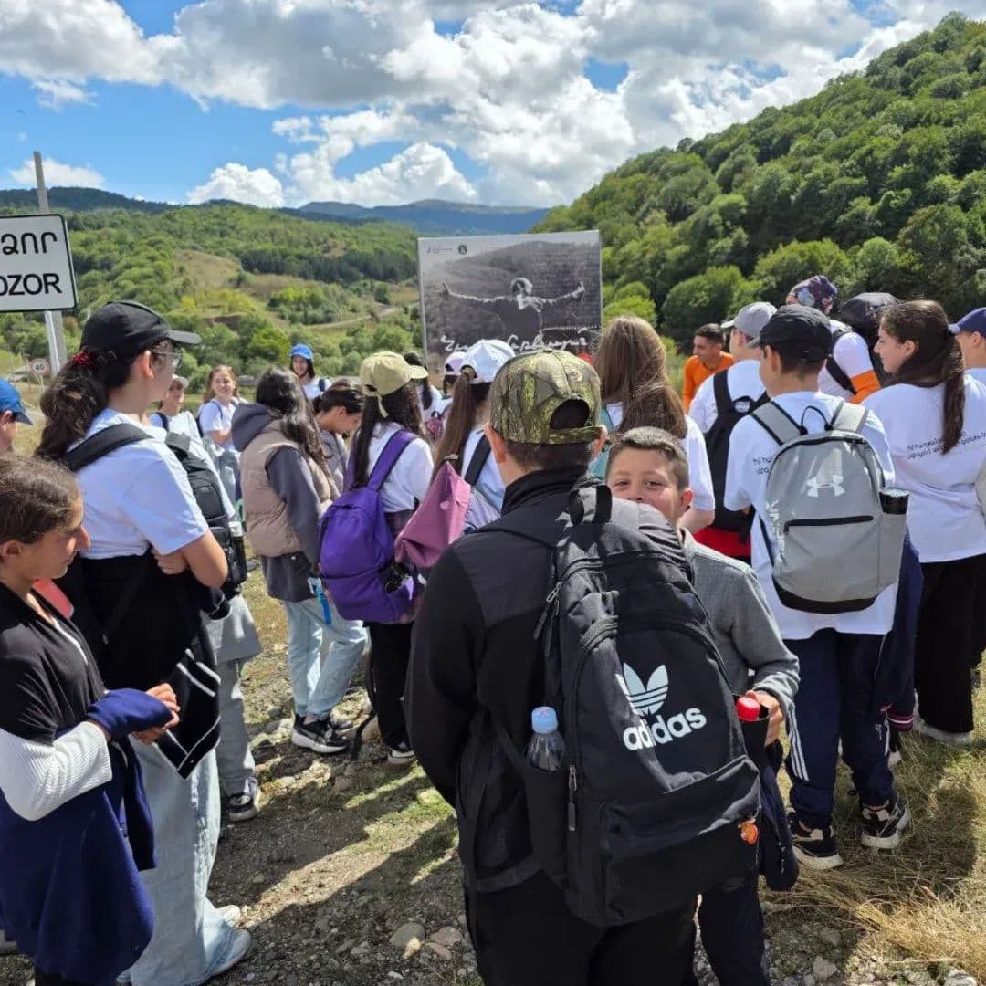 Ուխտագնացության օրագիր, Ահնիձոր 